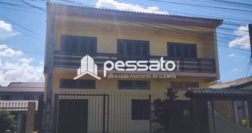 Sobrado à Venda por R$800.000,00 - Cruzeiro - Gravataí, RS