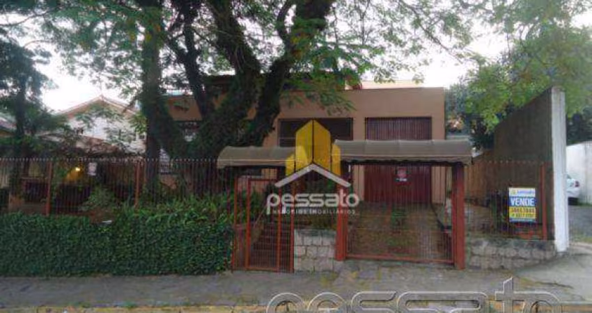 Casa à Venda por R$2.400.000,00 - Centro - Gravataí, RS