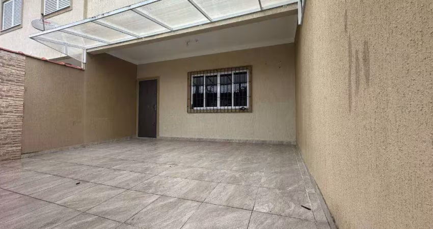 Deslumbre à beira-mar: sobrado de luxo com 3 dormitórios e mais, seu refúgio costeiro aguarda!