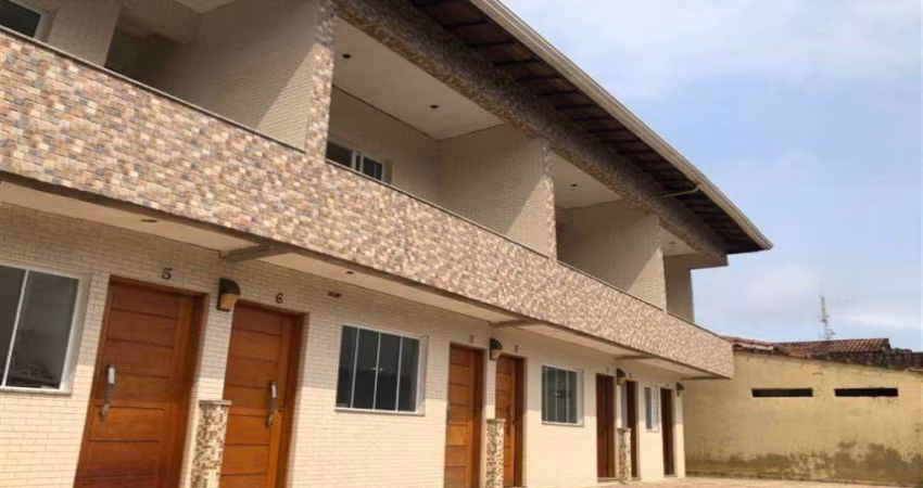 Casa com 2 dormitórios à venda, 75 m² por R$ 416.000 - Nova Mirim - Praia Grande/SP