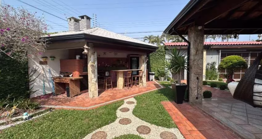 Maravilhosa casa alto padrão 4 suítes no flórida!!!