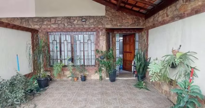 Casa com 3 quartos à venda na RUA OCIAN, 840, Cidade Ocian, Praia Grande