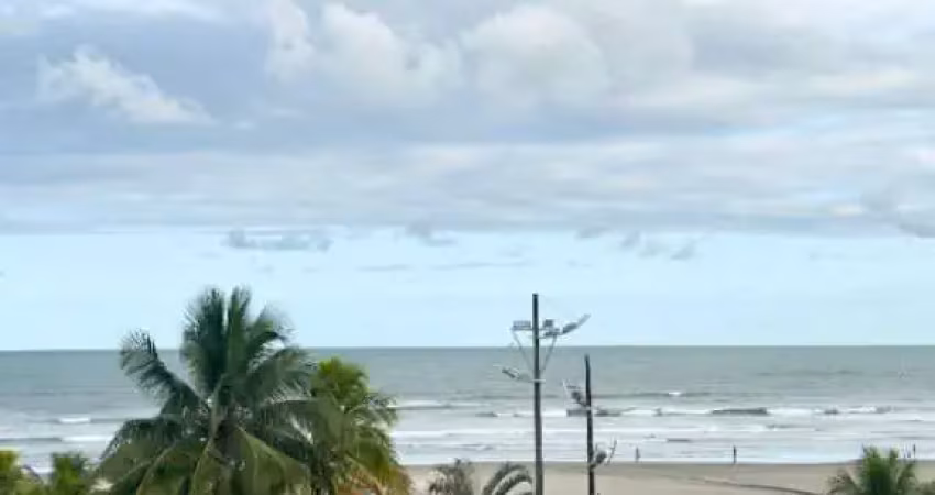 ​apresentamos um apartamento de 2 dormitórios, com vista panorâmica para o mar, localizado na praia grande, são paulo. á venda na imobiliaria consulte imoveis.