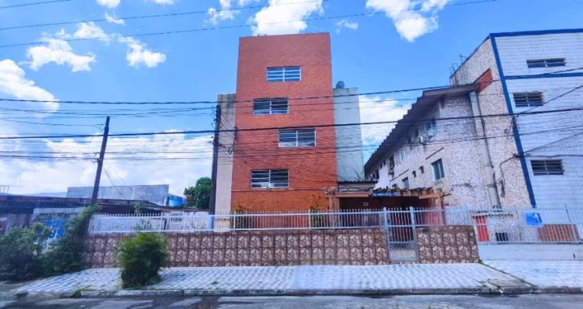 Esta linda kitnet oferece todo o conforto que você precisa. Localizada no bairro Ocian - Praia Grande á venda na Imobiliaria Consulte Imoveis.
