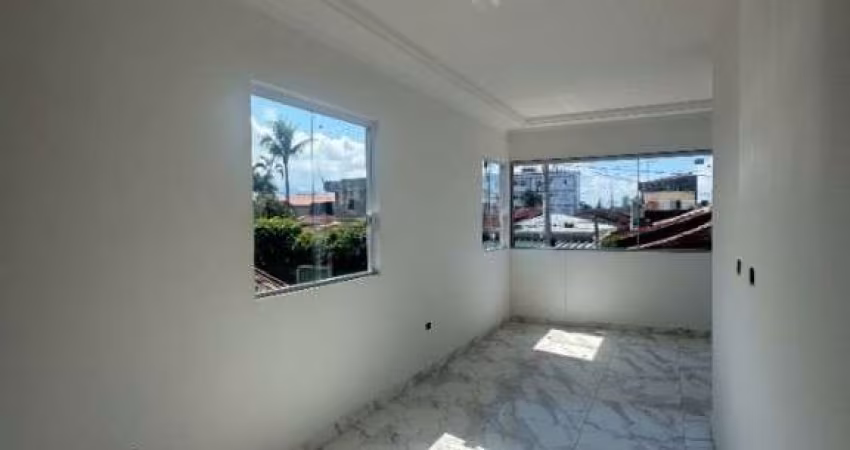 Lindo sobrado de 3 dormitórios, incluindo uma suíte, está localizado no desejado Condomínio Angela Residence, oferecendo um equilíbrio perfeito entre conforto, segurança e praticidade á venda na Imobi