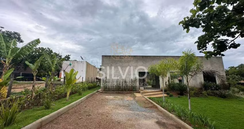 Casa em condomínio rural a 1 km da br-060 e a 4 km do outlet premium. 60 km de brasília. - rio areias.