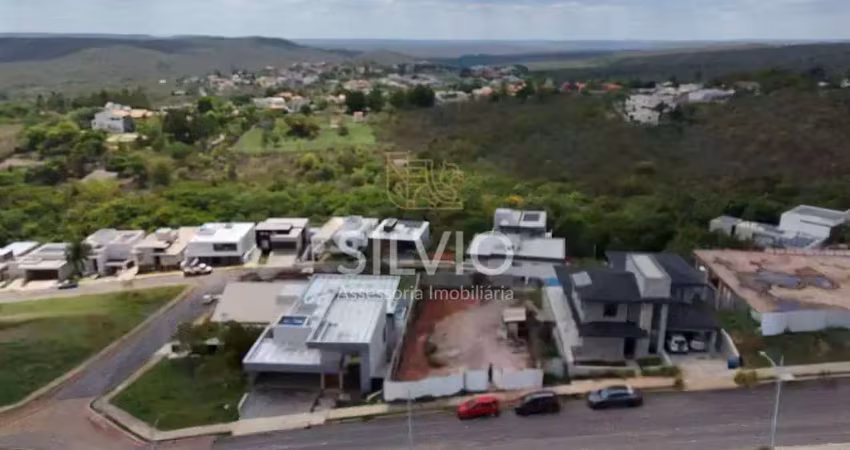 Oportunidade terreno escriturado no condomínio residencial  maxximo garden excelente localização.