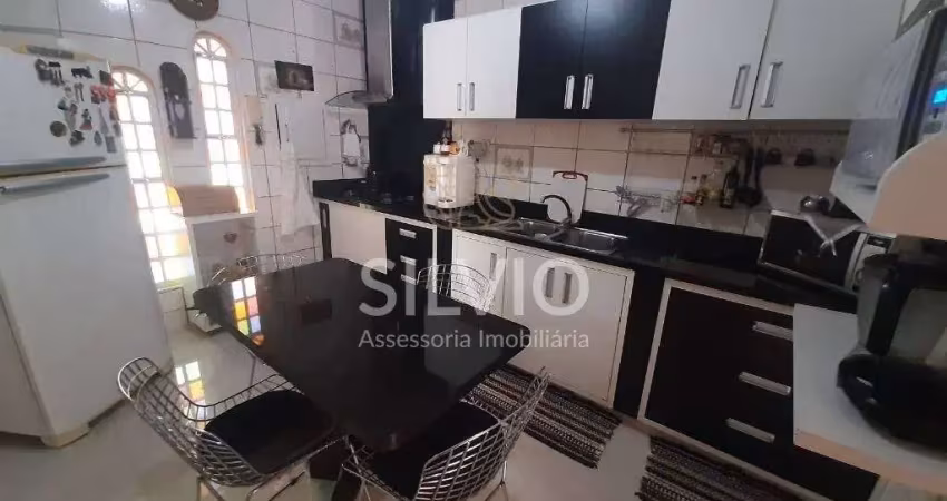 Casa com 6 quartos à venda na QR 4 Conjunto F, Candangolândia, Brasília