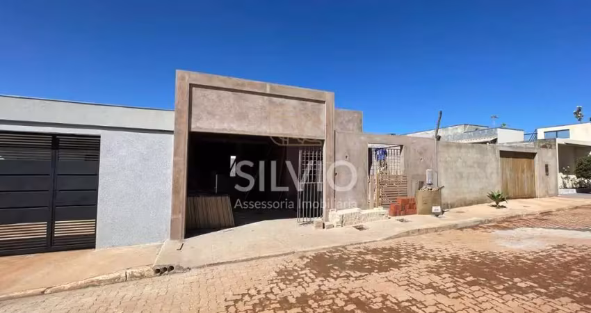 Casa em construção com projeto atual – invista na 26 de setembro