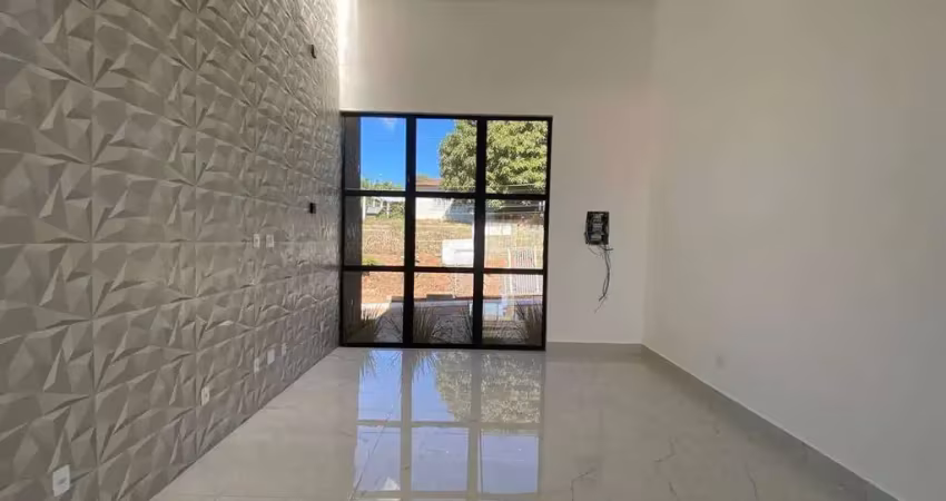 Casa nova em condomínio fechado, com 3 suítes e lazer, arniqueira