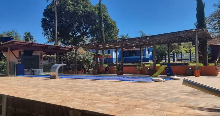 Excelente fazenda 6,4 alqueires, dupla aptidão, terra boa, energia fotovoltaica, piscina, churrasqueira