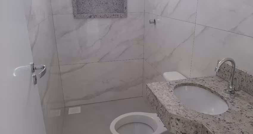Lindo Apartamento Santa Mônica 2/4  Sendo 1 Suìte Elevador