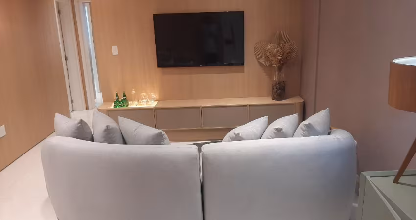 Apto Santa Mônica Com 110 m2, 3 Quartos Sendo 1 Suíte, Varanda Gourmet