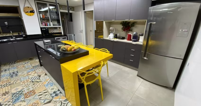 Lindo Apto 4 Quartos Sendo 2 Suítes 3 Vagas de Garagem