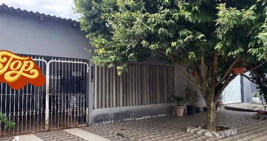 Casa no bairro Flodoaldo Pontes Pinto 204 m² de área construída