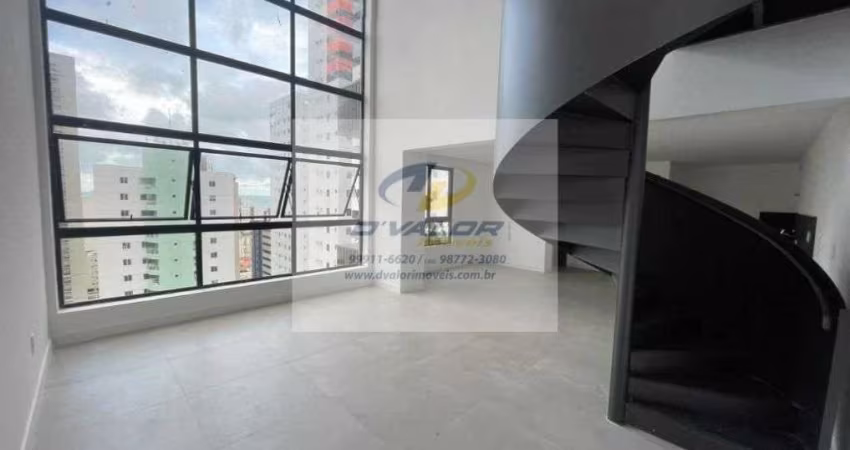Vendo Apartamento Duplex, com 120 m², 03 Quartos (Sendo todos suítes), 02 vagas de garagem.