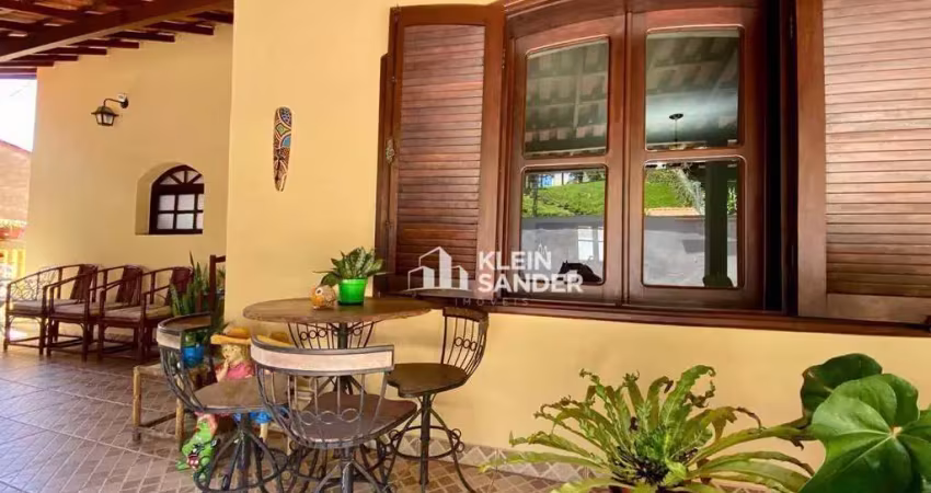 Casa à venda, 352 m² por R$ 1.480.000,00 - Cônego - Nova Friburgo/RJ