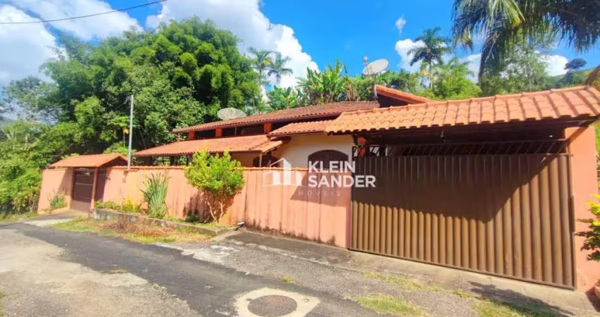 Casa com 3 dormitórios à venda, 110 m² por r$ 550.000,00 - vargem grande - nova friburgo/rj