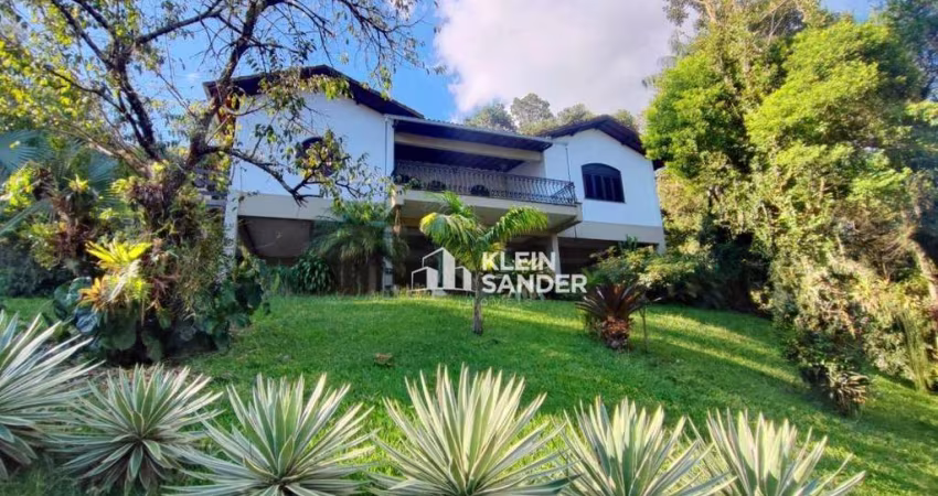 Casa à venda, 544 m² por R$ 2.200.000,00 - Parque São Clemente - Nova Friburgo/RJ