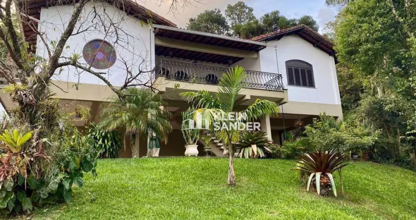 Casa com 4 dormitórios à venda, 544 m² por r$ 2.200.000,00 - parque são clemente - nova friburgo/rj