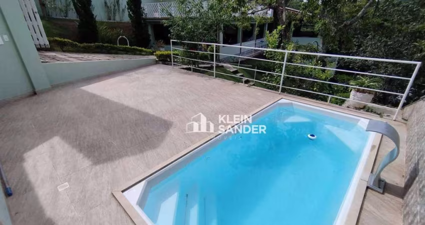 Casa com 3 dormitórios à venda, 219 m² por R$ 639.000,00 - Campo do Coelho - Nova Friburgo/RJ