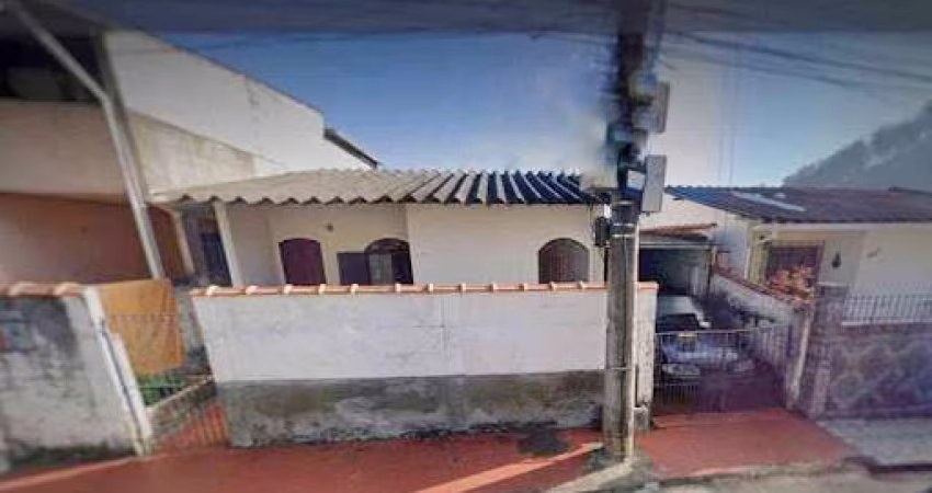 Casa com 2 dormitórios à venda, 145 m² por R$ 385.000,00 - Parque Maria Teresa - Nova Friburgo/RJ
