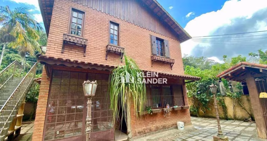 Casa com 5 dormitórios à venda, 250 m² por R$ 590.000,00 - Mury - Nova Friburgo/RJ