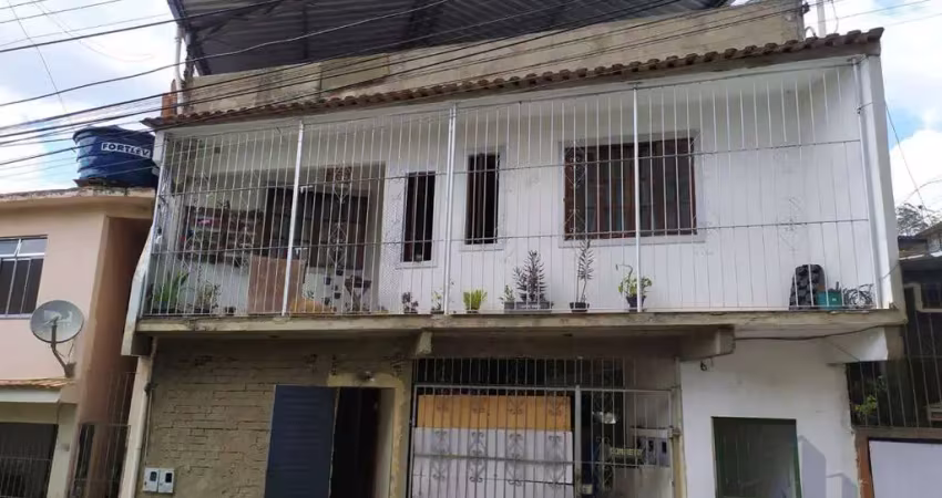 Casa à venda, 387 m² por R$ 480.000,00 - Jardim Califórnia - Nova Friburgo/RJ
