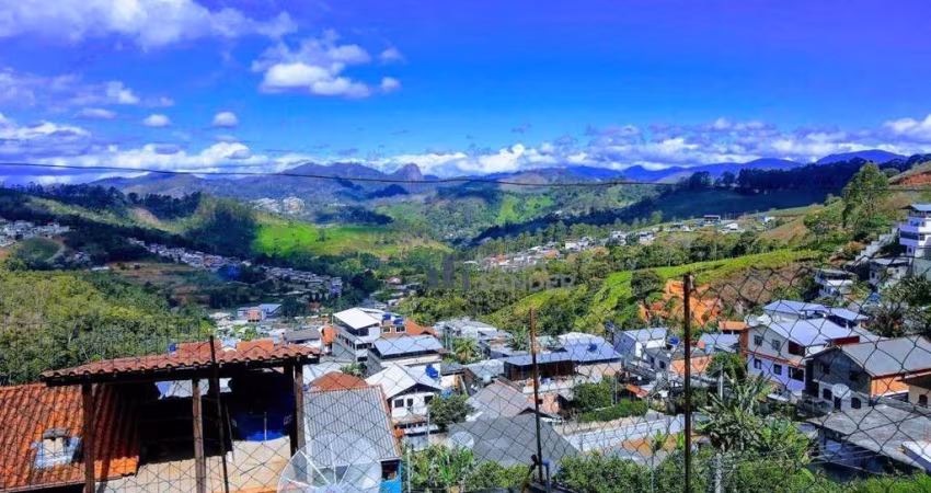Casa à venda, 214 m² por R$ 308.000,00 - São Geraldo - Nova Friburgo/RJ