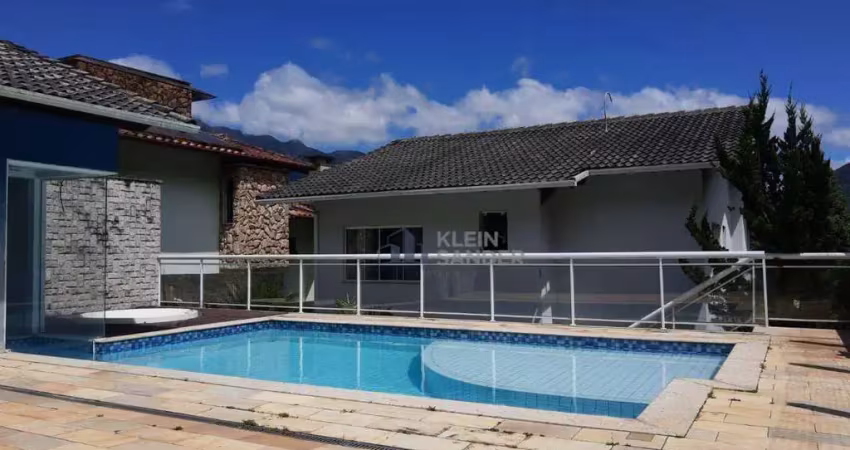 Casa à venda, 180 m² por R$ 890.000,00 - Sítio São Luís - Nova Friburgo/RJ