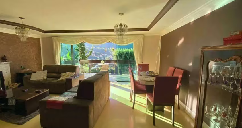 Casa à venda, 147 m² por R$ 1.100.000,00 - Cônego - Nova Friburgo/RJ