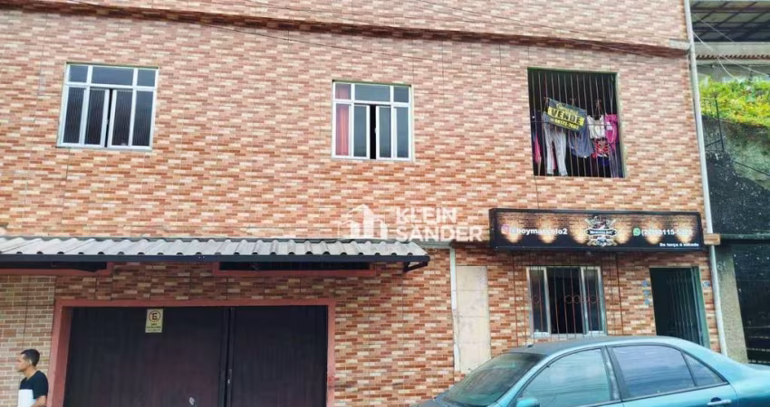 Sobrado com 3 dormitórios à venda, 285 m² por R$ 450.000,00 - Catarcione - Nova Friburgo/RJ