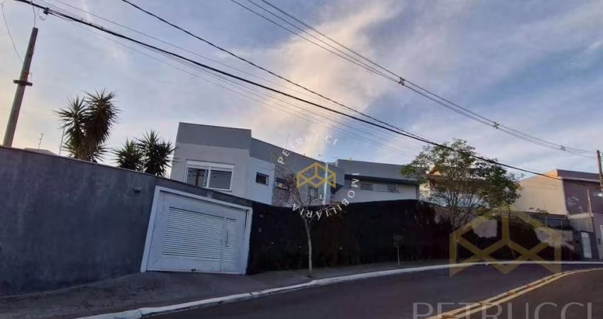 Casa com 3 dormitórios à venda, 250 m² por R$ 1.300.000,00 - Jardim de Eden - Nova Odessa/SP
