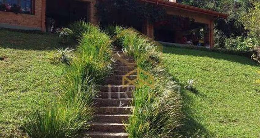 Chácara com 4 dormitórios à venda, 450 m² por R$ 1.500.000,00 - Chácara Alpina  - Valinhos/SP