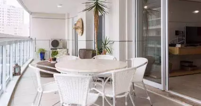 Apartamento com 3 dormitórios à venda, 196 m² por R$ 1.800.000,00 - Astúrias Frente Mar - Guarujá/SP