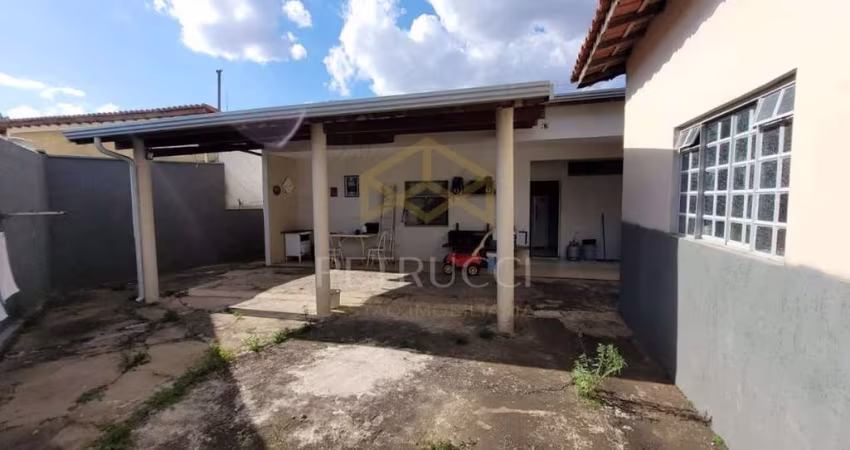 Casa com 3 dormitórios à venda, 185 m² por R$ 530.000,00 - Vila Marieta - Campinas/SP