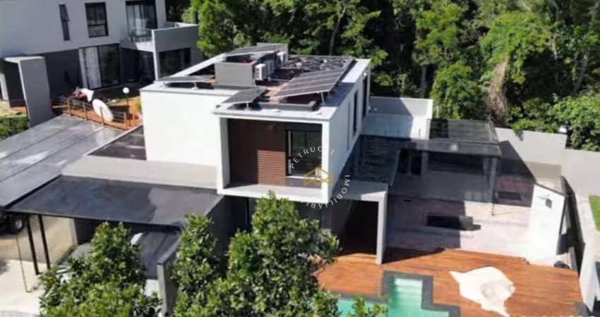 EXCELENTE OPORTUNIDADE - ÁREA CONSTRUÍDA COBERTA 285MTRS