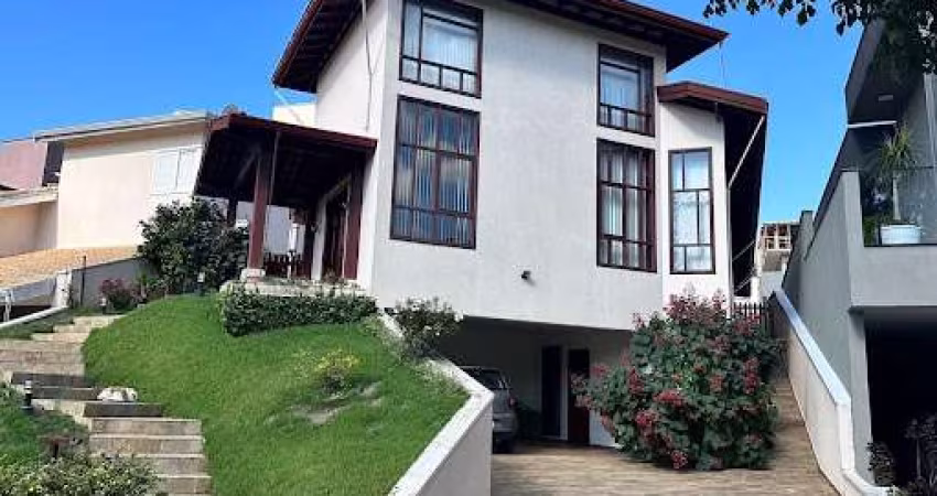 Casa com 3 dormitórios à venda, 323 m² por R$ 2.200.000,00 - Estância Recreativa San Fernando - Valinhos/SP