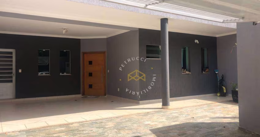 Casa com 4 dormitórios à venda, 217 m² por R$ 809.000,00 - Loteamento Parque São Martinho - Campinas/SP