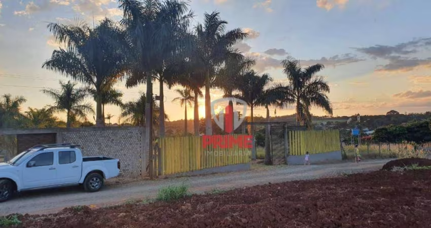 Chácara à venda em Londrina.   - Chácara com 2.030m² com água encanada, à 4 km do Carrefour