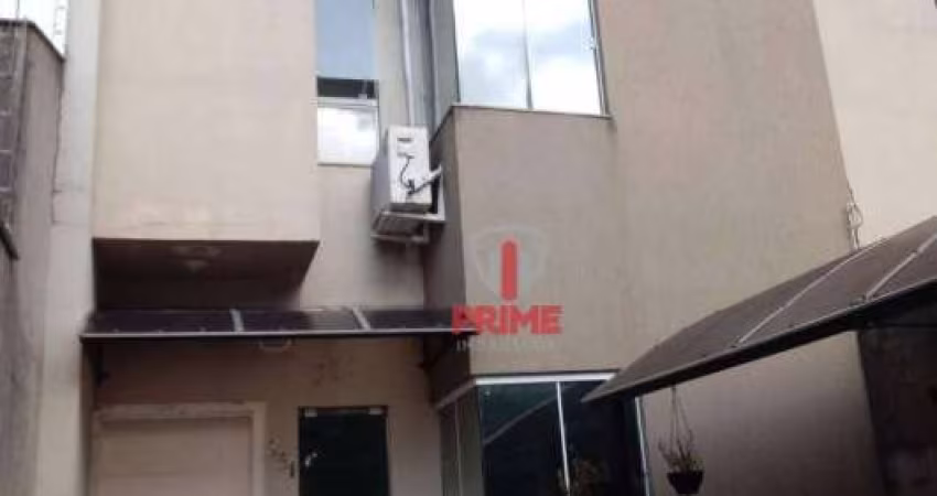 Sobrado à venda no Jardim Columbia em Londrina.