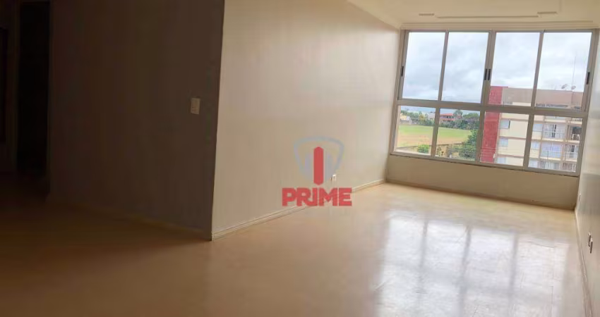 Apartamento à venda no Residencial Castelo Branco I em Cambé. Com 3 quartos, reformado, com 89m² de área útil, cozinha com armários planejados, 1 dos