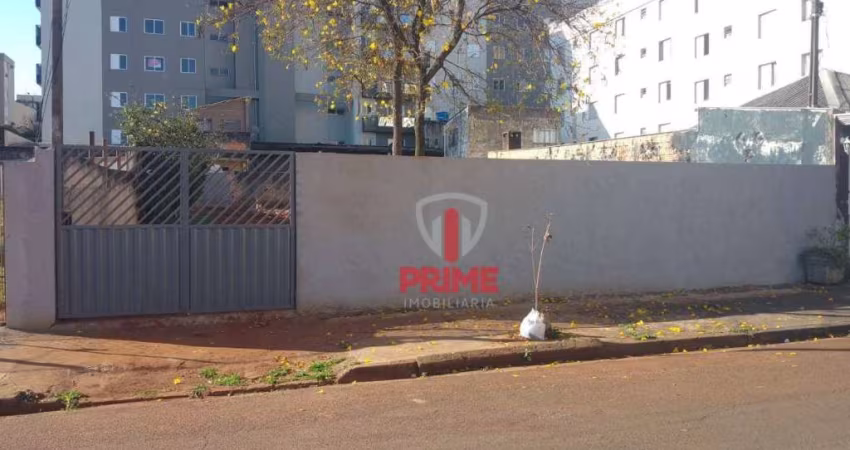 Terreno à venda na região central de Londrina.