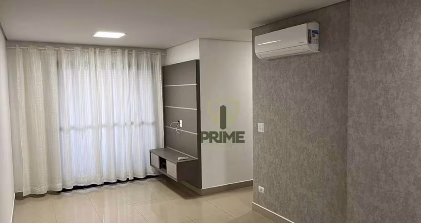 Apartamento à venda no Edificio Smat City Mayrink Goes no Centro de Londrina. Com ar condicionado novo na sala e Suíte (Split Inverter), e  armários.