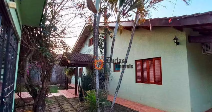 Chácara com 3 dormitórios à venda, 1100 m² por R$ 2.340.000,00 - Jardim Estância Brasil - Atibaia/SP