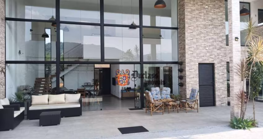 Sobrado com 4 dormitórios à venda, 360 m² por R$ 1.975.000,00 - Jardim Carolina - Ubatuba/SP