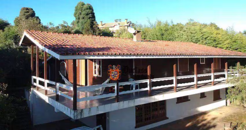 Chácara com 5 dormitórios à venda, 1000 m² por R$ 780.000,00 - Vila Natal - Campos do Jordão/SP