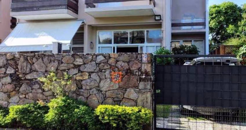Sobrado com 3 dormitórios à venda, 158 m² por R$ 1.200.000 - Praia do Arrastão - São Sebastião/SP