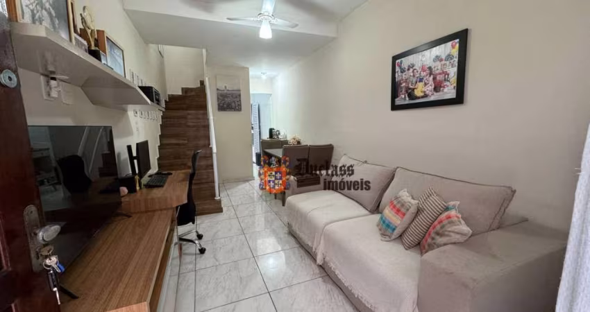 Sobrado com 2 dormitórios à venda, 62 m² por R$ 430.000,00 - Vila Guilhermina - Praia Grande/SP