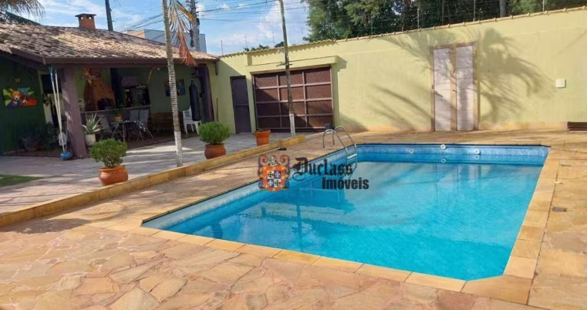 Chácara com 2 dormitórios à venda, 900 m² por R$ 852.000,00 - Granja Bela Vista - Taubaté/SP